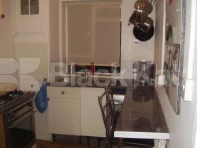 			1 Bedroom, 1 bath, 1 reception Flat			 Asteys Row, ISLINGTON N1